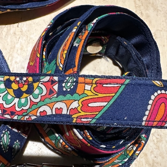 Vera Bradley Multicolor Paisley Dog Leash 25 each - Picture 2 of 4